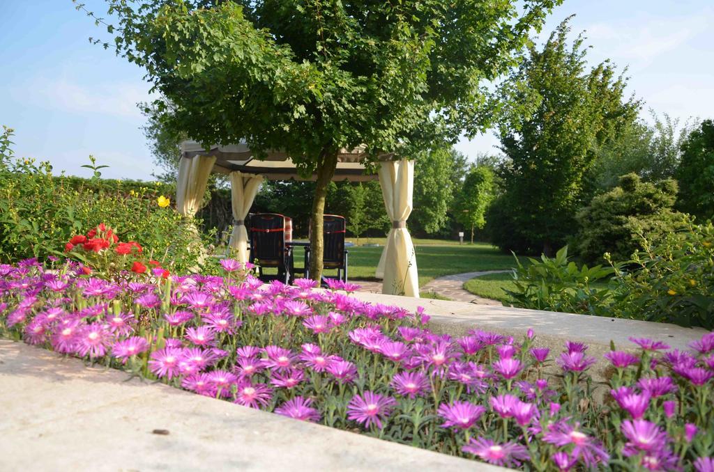 B&B Melograno Mc Rubano Exteriör bild