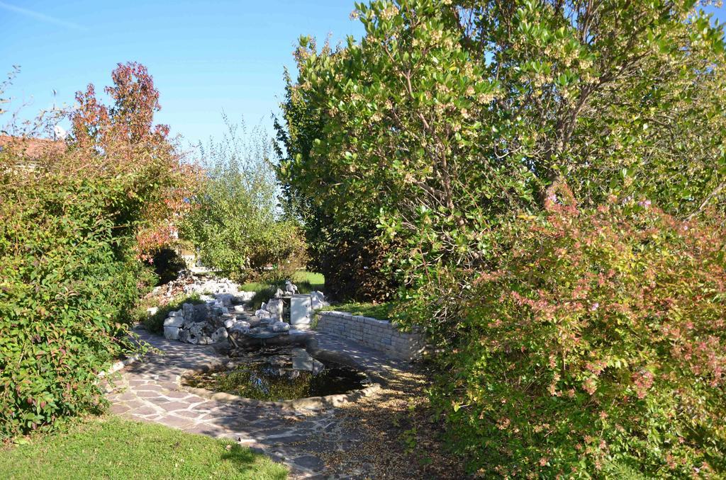B&B Melograno Mc Rubano Exteriör bild